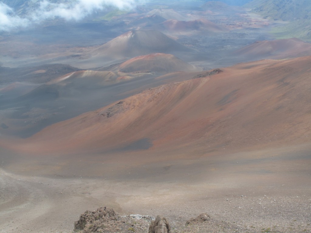 Dentro il Cratere di Maui